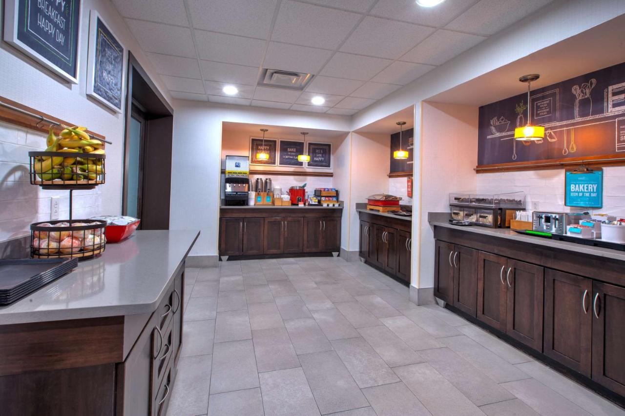 Hampton Inn Clarion Luaran gambar