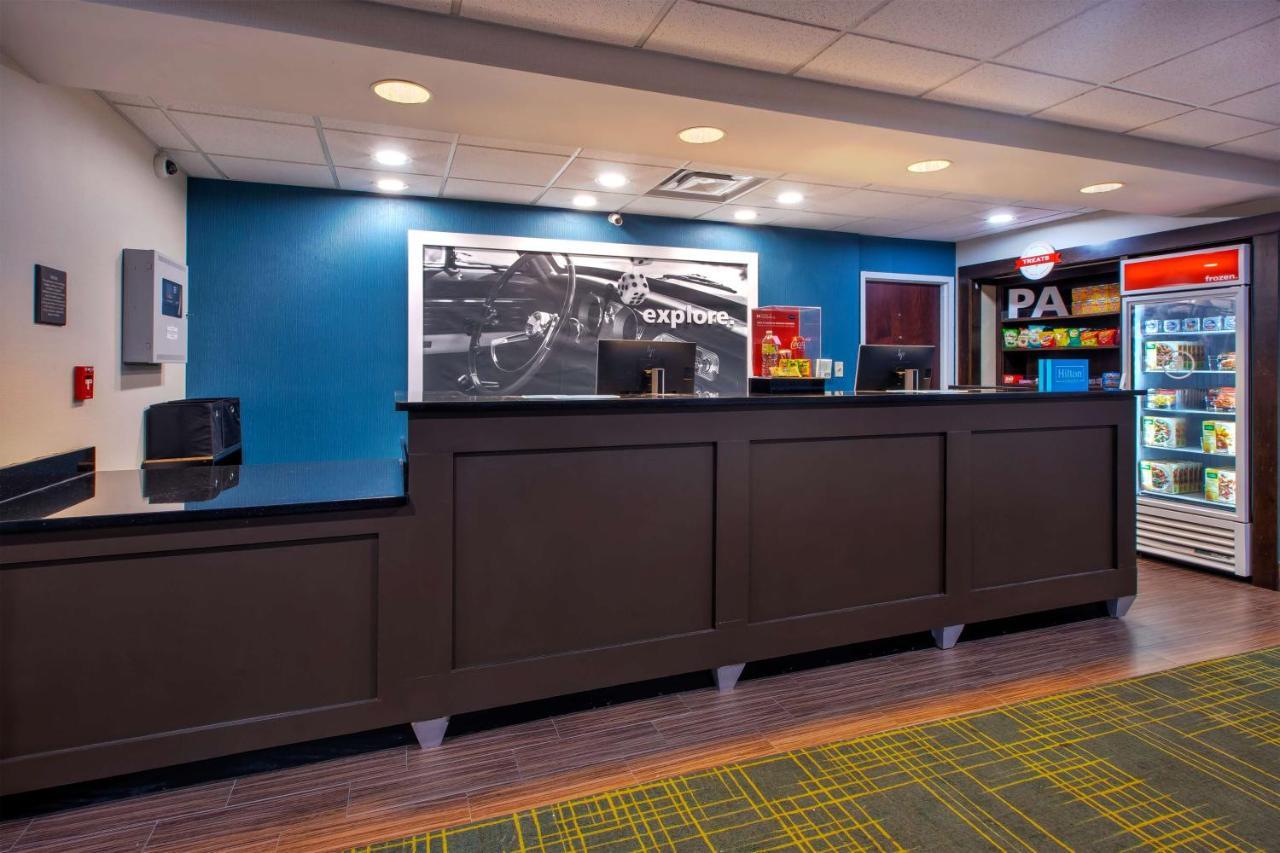 Hampton Inn Clarion Luaran gambar