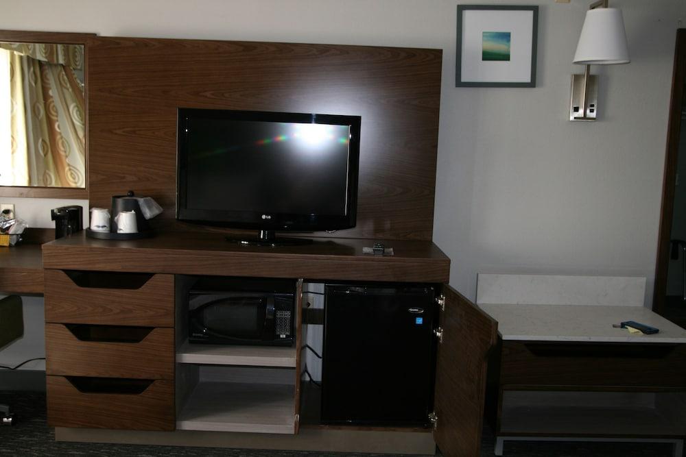 Hampton Inn Clarion Luaran gambar