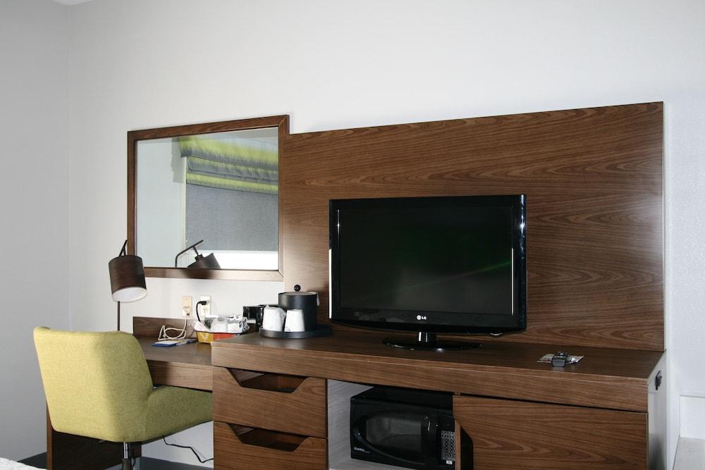 Hampton Inn Clarion Luaran gambar